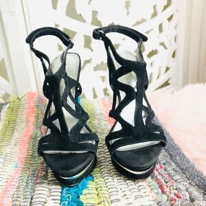 EUC Bakers Black Rayne Platform Heels 7M